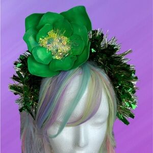 Handcrafted St Patrick’s Day Mardi Gras flower Green and Gold Twist Headb…